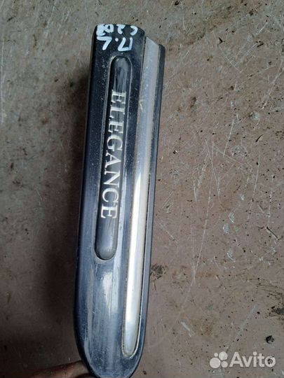 Молдинг крыла Mercedes W203