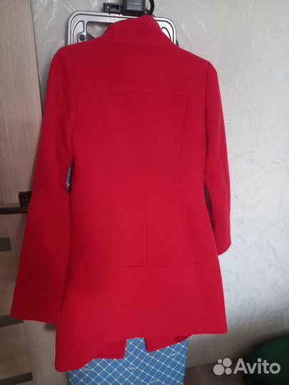 Пальто женское 42