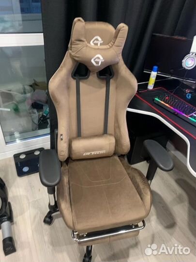 Компьютерное игровое кресло