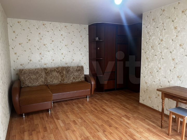 2-к. квартира, 48 м², 9/9 эт.