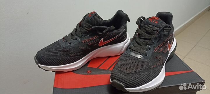 Кроссовки nike air zoom новые