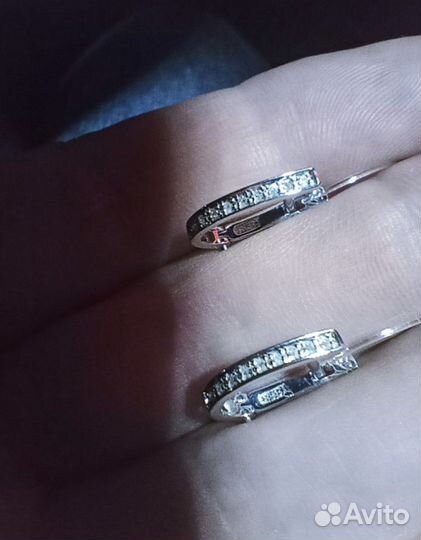 Белое золото с бриллиантами