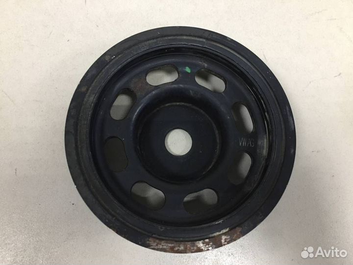 Шкив коленвала Volkswagen Tiguan 2017