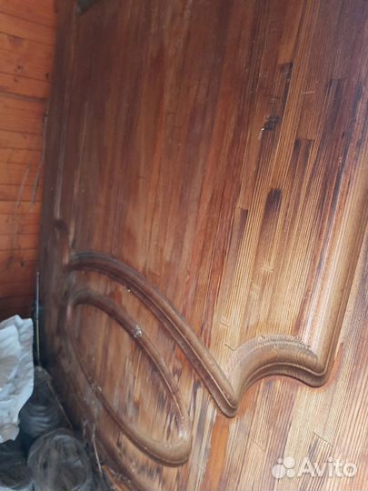 Дверь входная деревянная, дверь массив 2 шт. б/у