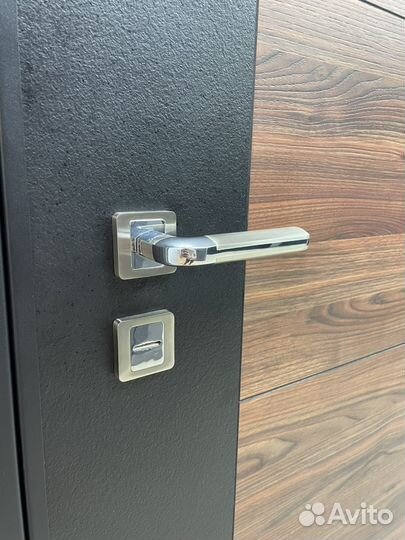 Дверь входная