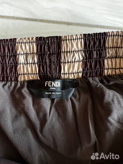Шорты fendi