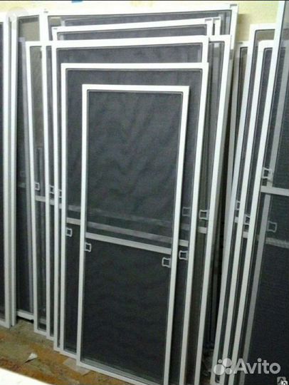 Москитные сетки на окна