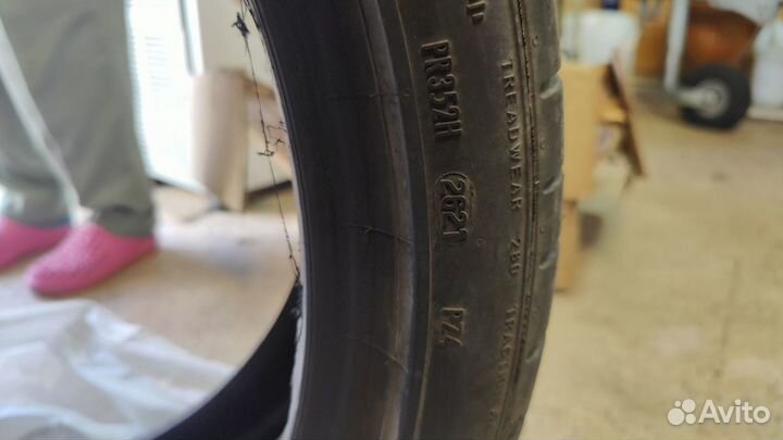 Pirelli P Zero 275/35 R22 104Y