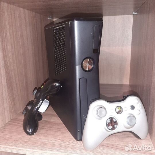 Xbox 360 S
