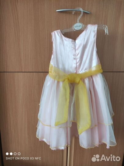 Нарядное платье для девочки