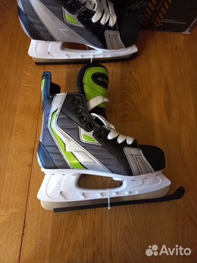 Хоккейные коньки Action 38 размер PW-216AE