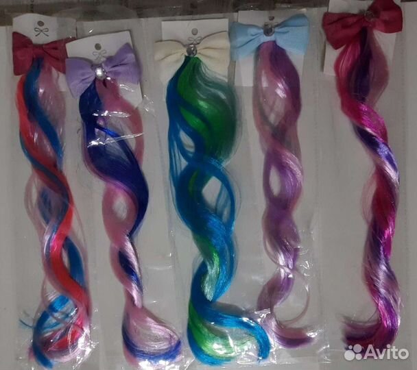 Волосы на заколках искусственные