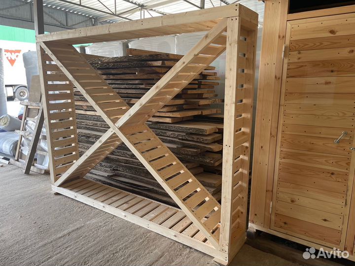 Дровница уличная