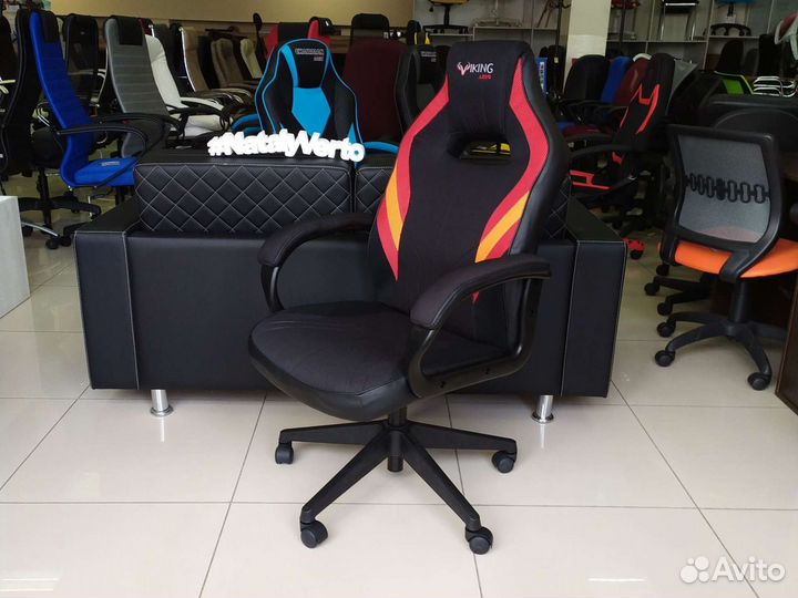 Компьютерное игровое кресло Zombie-3 Аэро