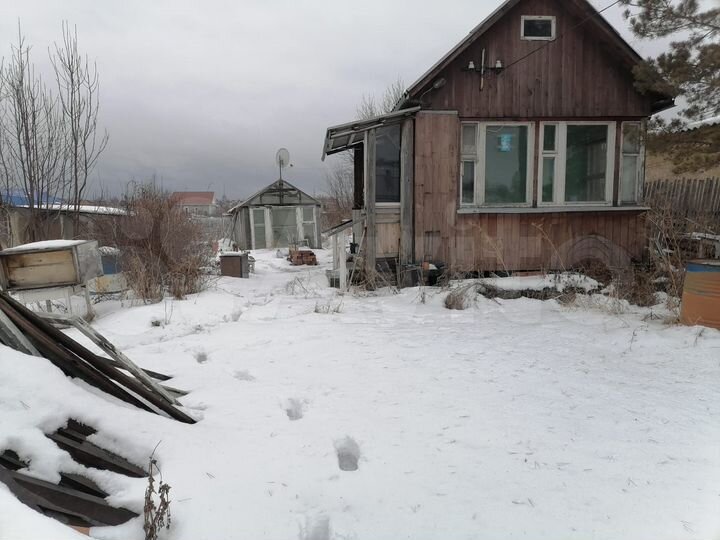 Дача 12 м² на участке 13,5 сот.