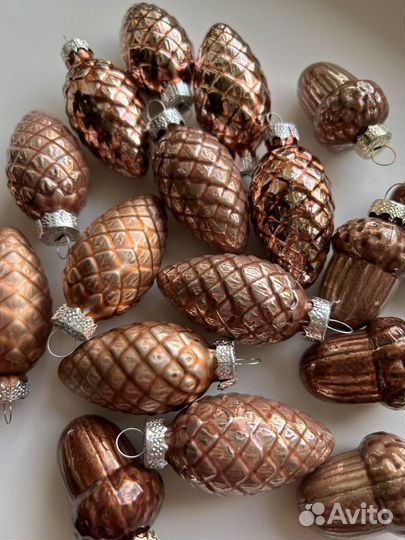 Новогодние игрушки на елку стекло