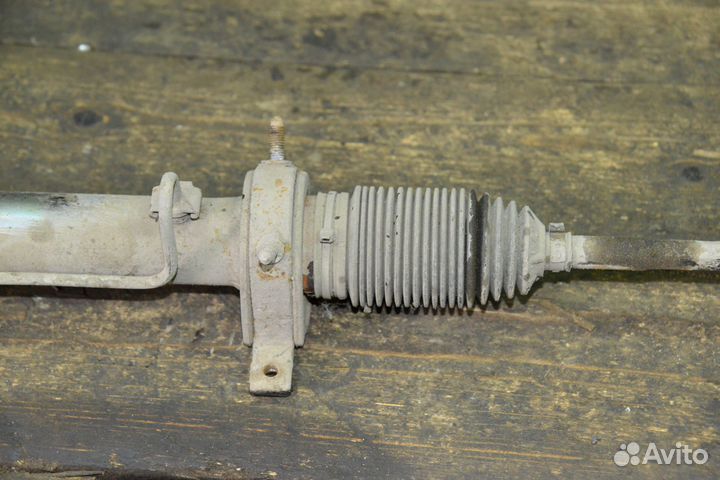 Рулевая рейка с тягами VW Golf 4