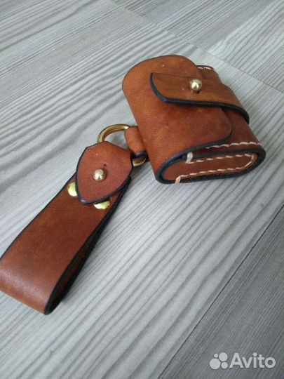 Прикольный футлярчик для наушников на ремень