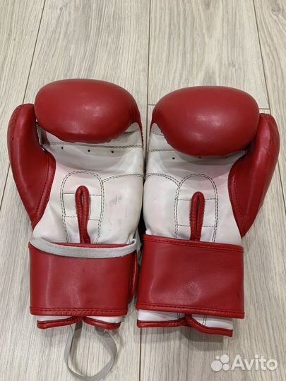 Перчатки боксерские Clinch