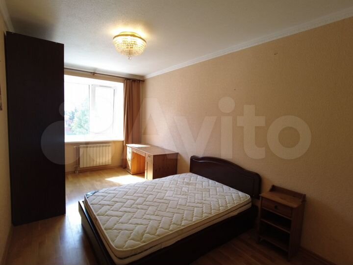 2-к. квартира, 54 м², 3/5 эт.