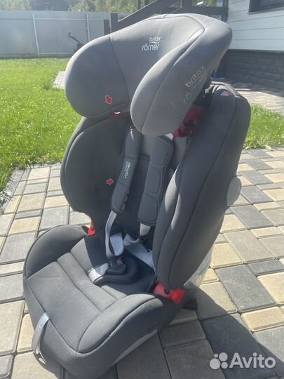 Автомобильное кресло britax romer