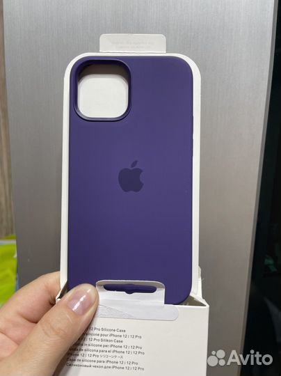 Силиконовый чехол на iPhone 12 Pro