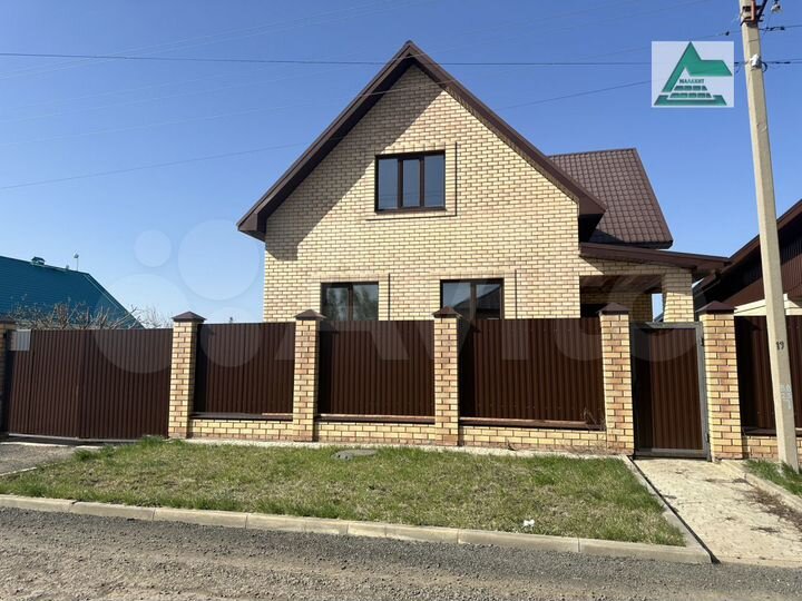 Дом 275 м² на участке 12 сот.