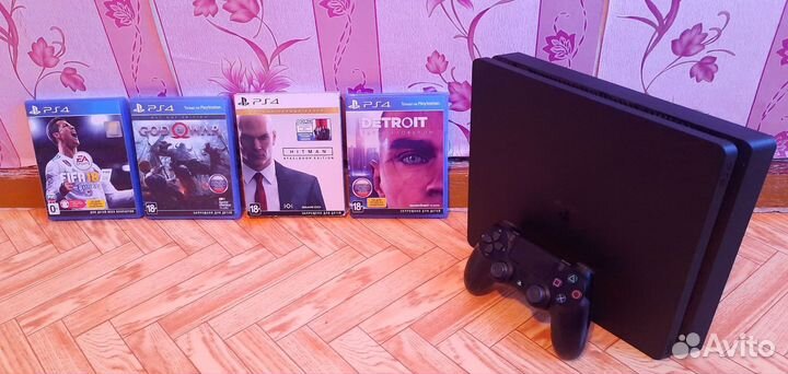Ps 4 Slim на 500Gb + 4 диска