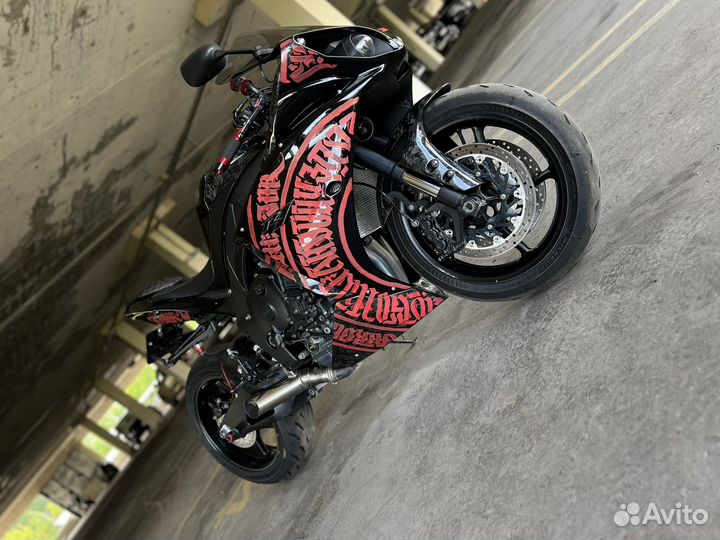 Роспись стен, авто, каллиграфией