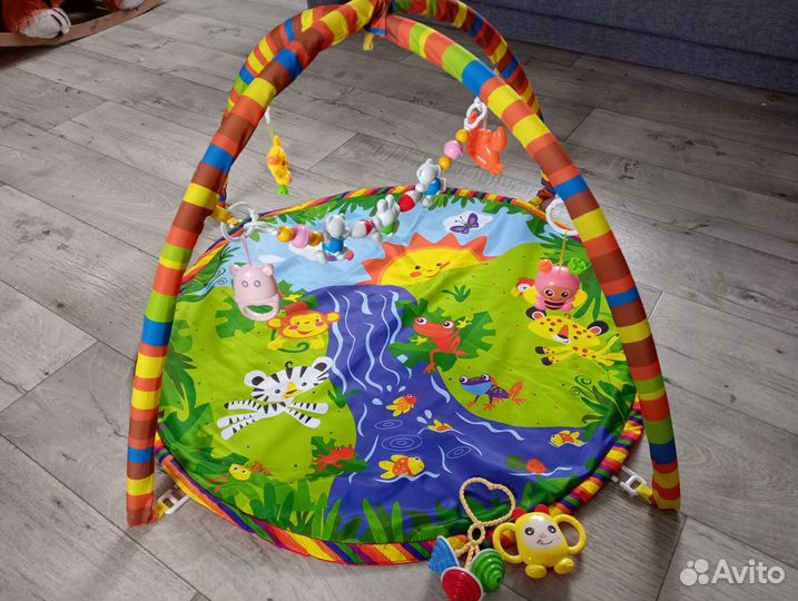 Развивающий коврик