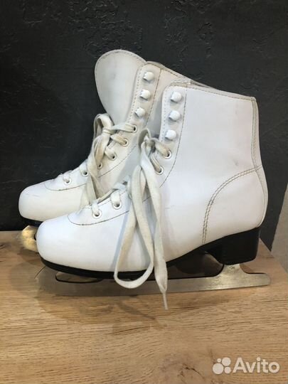 Коньки 35/36