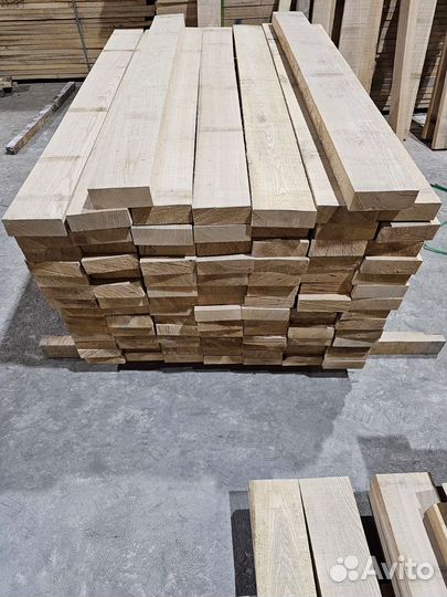 Доска обрезная Ясень, дуб