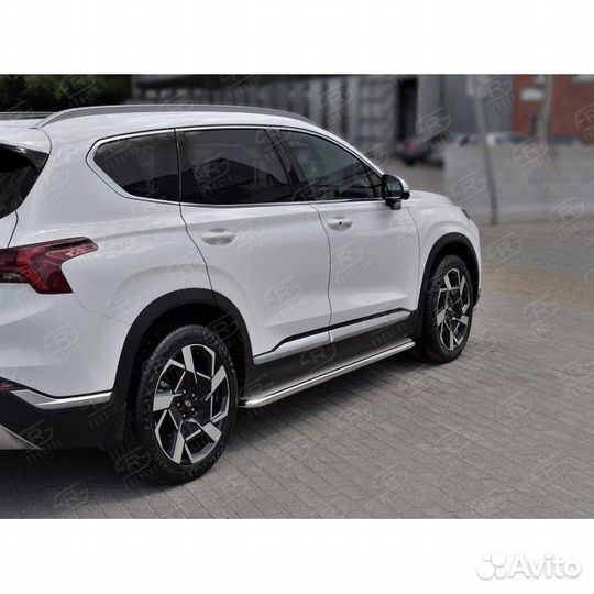 Hyundai santa FE 2021- Пороги труба d42 с листом