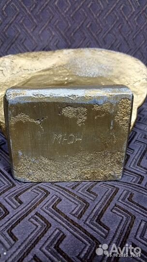 Бюст Ленина