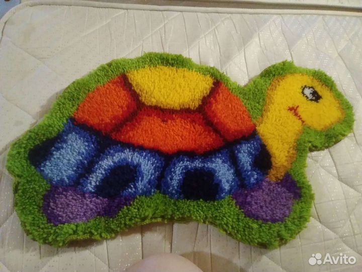 Коврик ручной работы