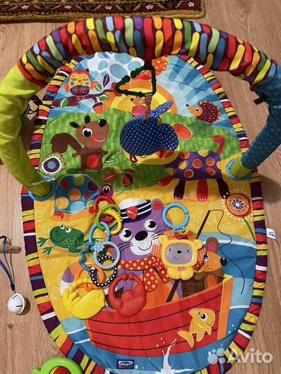 Развивающие детские игрушки погремушки