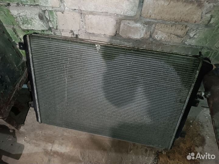 Запчасти на passat б6