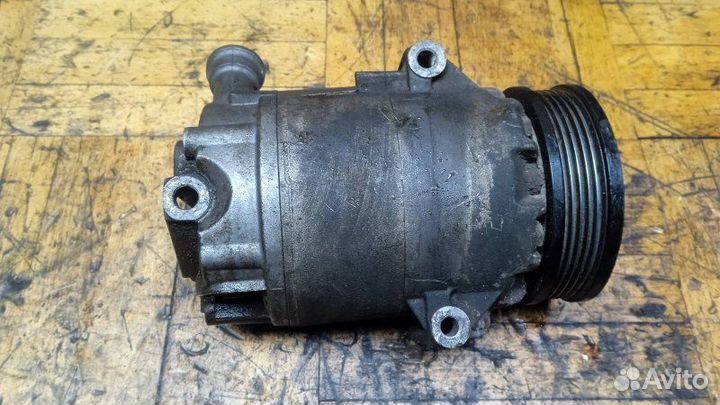 Компрессор кондиционера Opel Astra H 1.8 2004