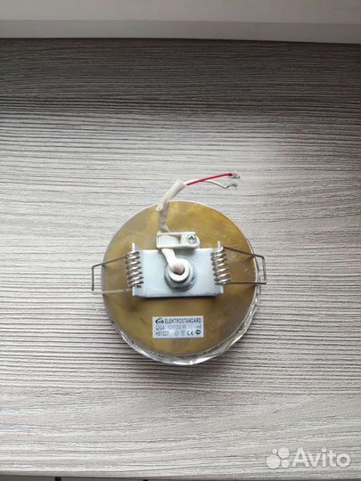 Светильник встраиваемый