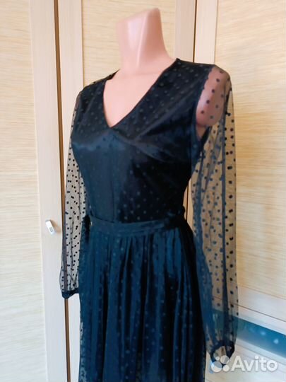 Платье черное 42р