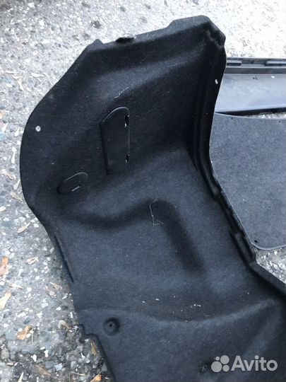 Обшивка багажника toyota mark 2 jzx110