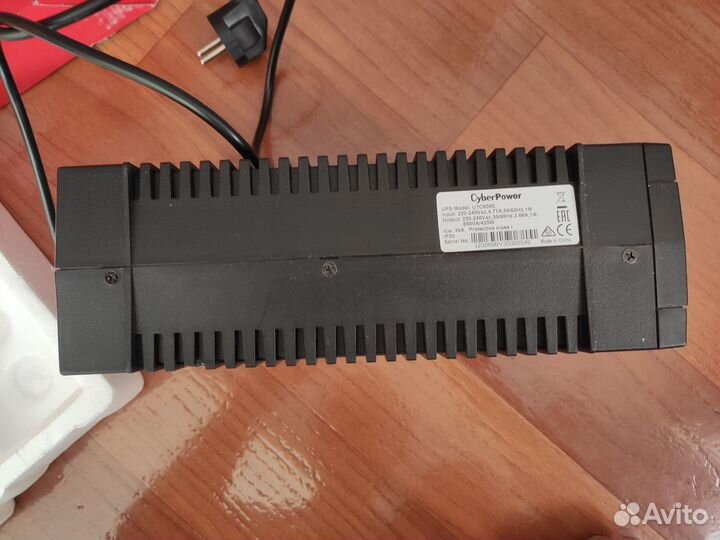 Ибп CyberPower UTC850E