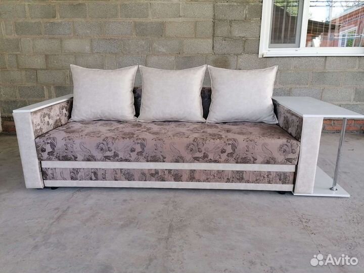 Диван новый