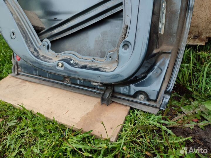 Дверь задняя левая volkswagen passat b5
