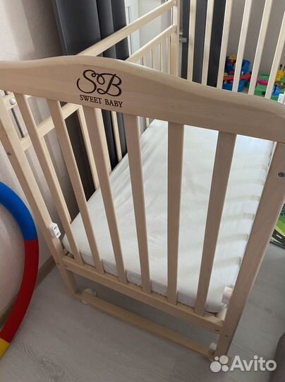 Детская кроватка