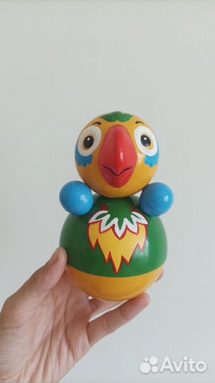 Игрушка неваляшка