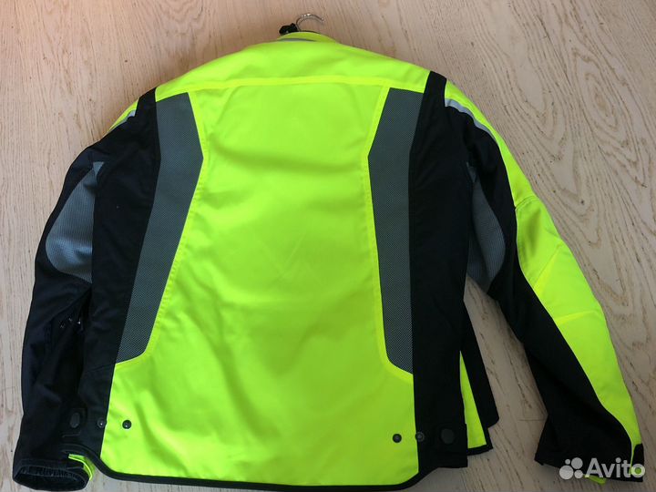 BMW motorrad Airshell