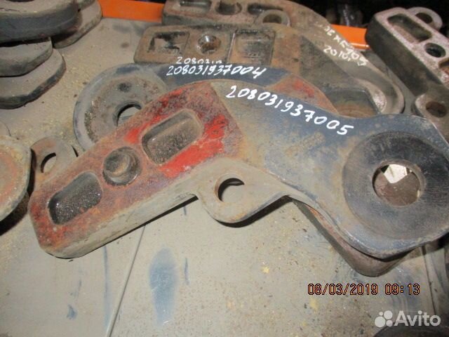 Кронштейн амортизатора DAF 1611998