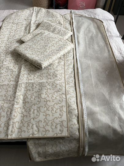 Чехол для хранения одежды