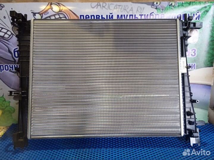 Радиатор основной Renault Logan
